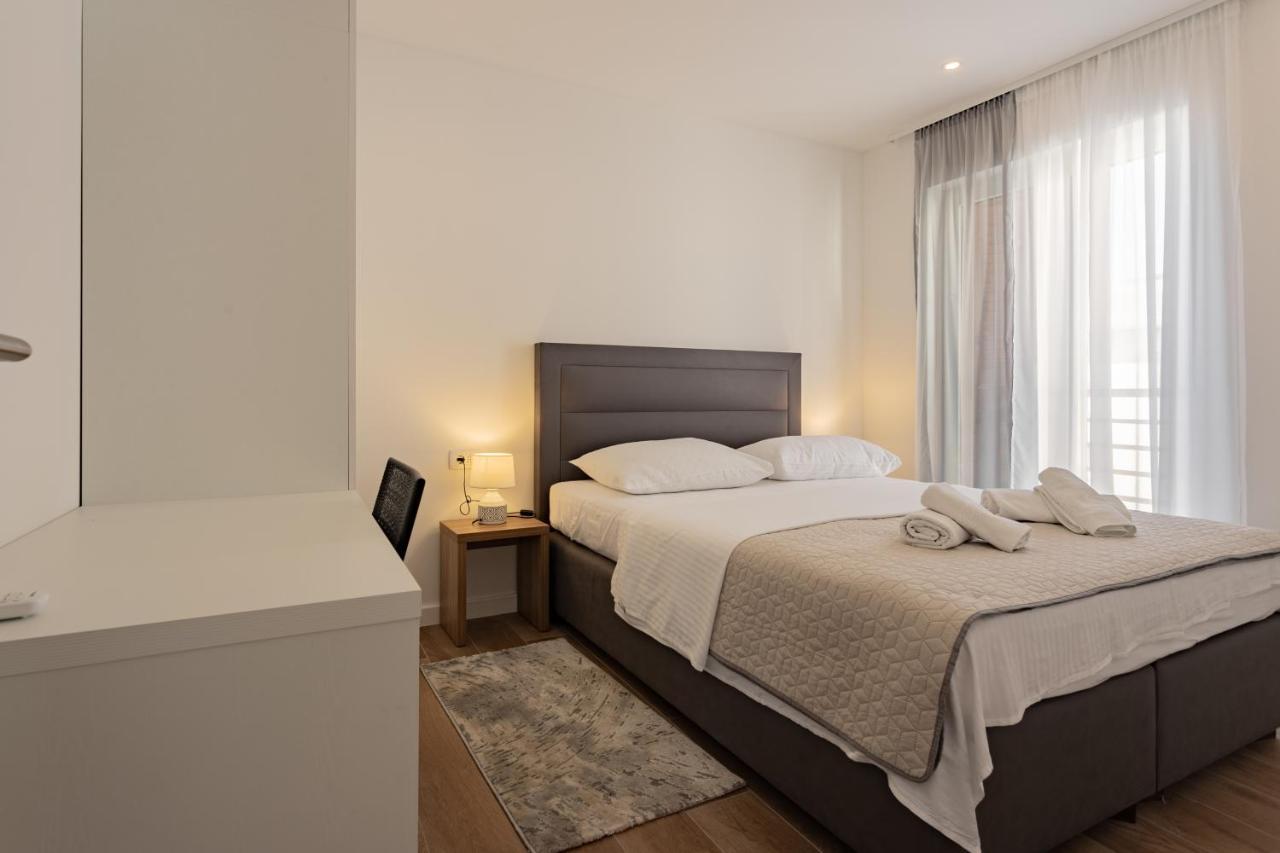 Apartmani Benzon Башка-Вода Экстерьер фото
