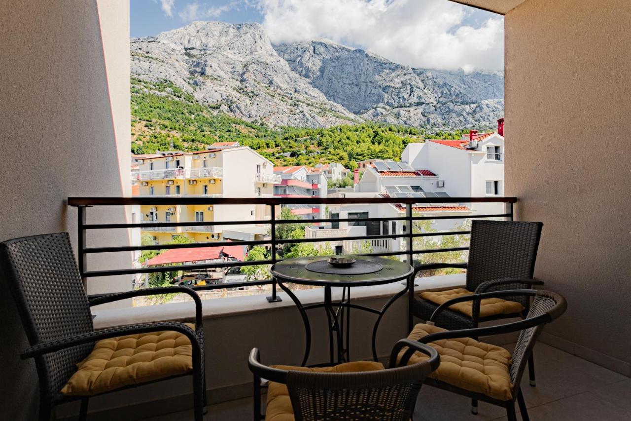 Apartmani Benzon Башка-Вода Экстерьер фото