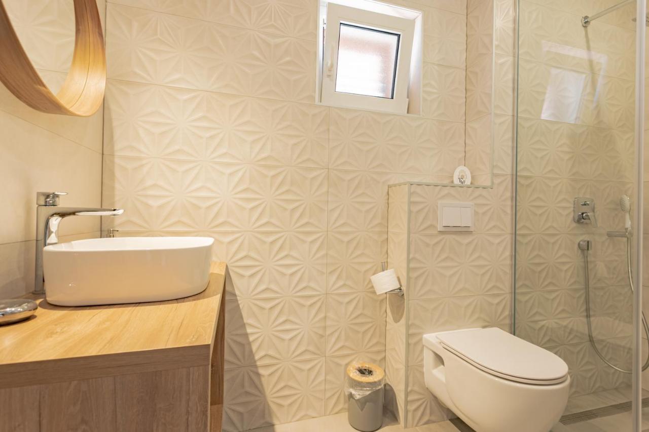 Apartmani Benzon Башка-Вода Экстерьер фото